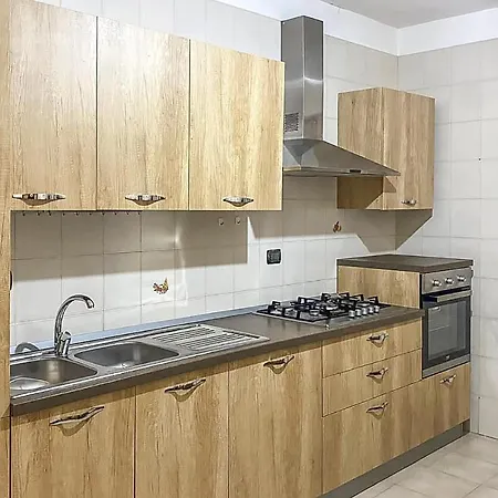 Amazing Home In Lamezia Terme With Outdoor Swimming Pool, Wifi And 2 Bedrooms Lamezia Terme
